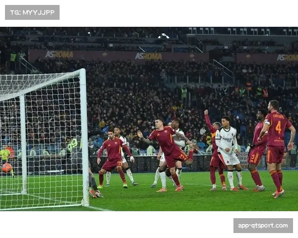 场边镜头捕捉到阿莱格里因球队一次草率传球被打反击而怒摔水瓶